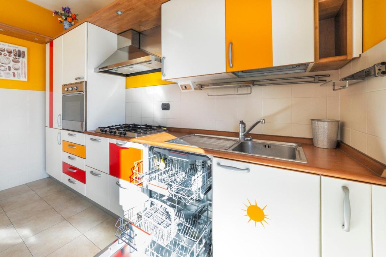 Milano Rogoredo Apartment With Garage Экстерьер фото
