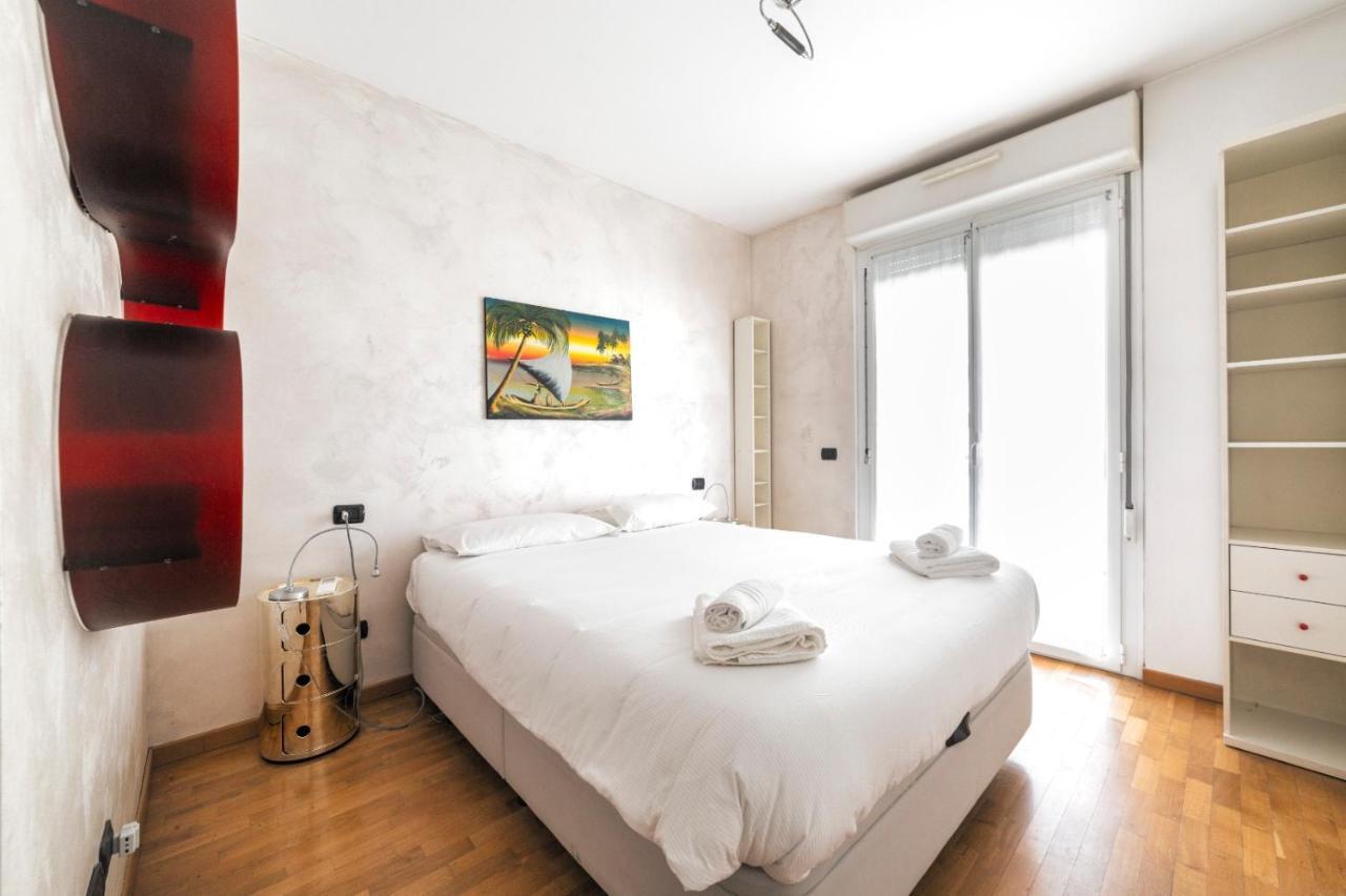 Milano Rogoredo Apartment With Garage Экстерьер фото