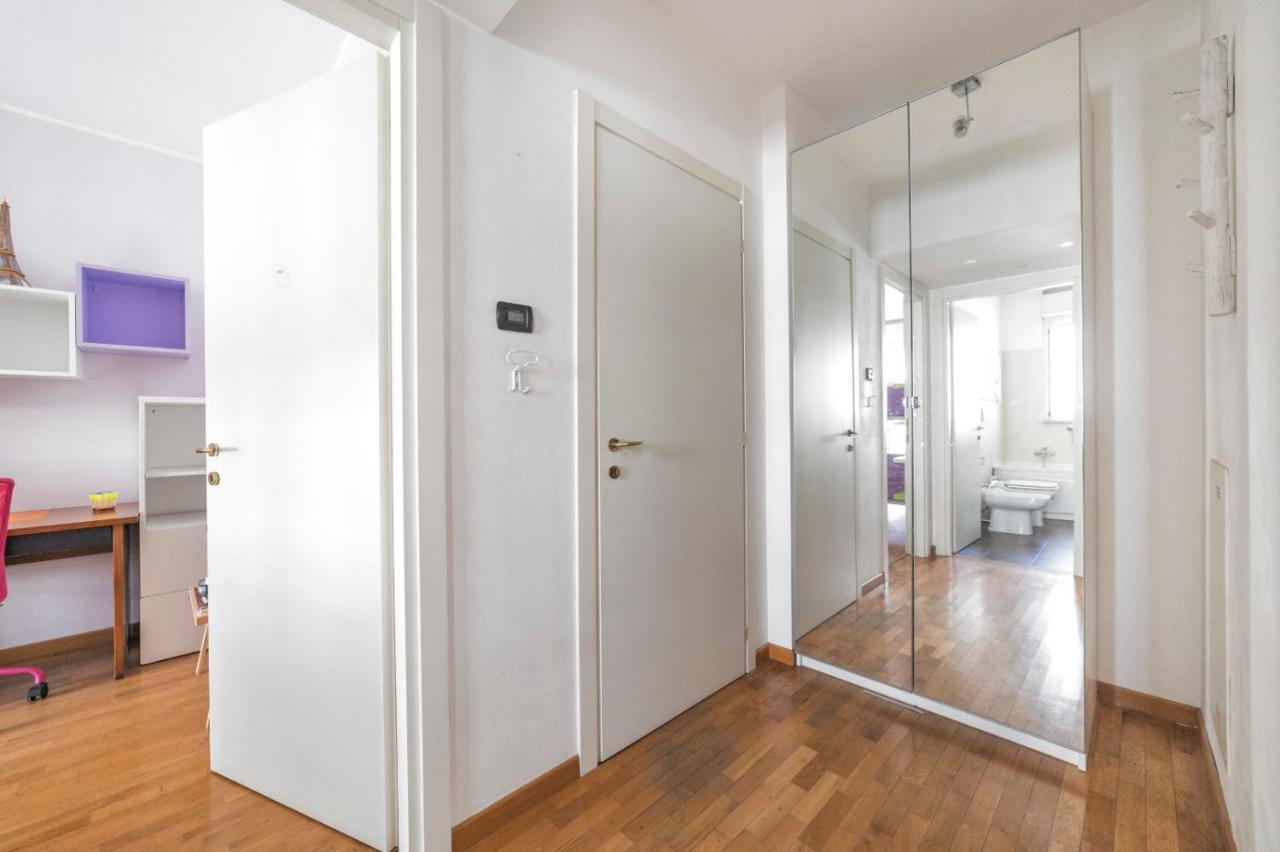 Milano Rogoredo Apartment With Garage Экстерьер фото